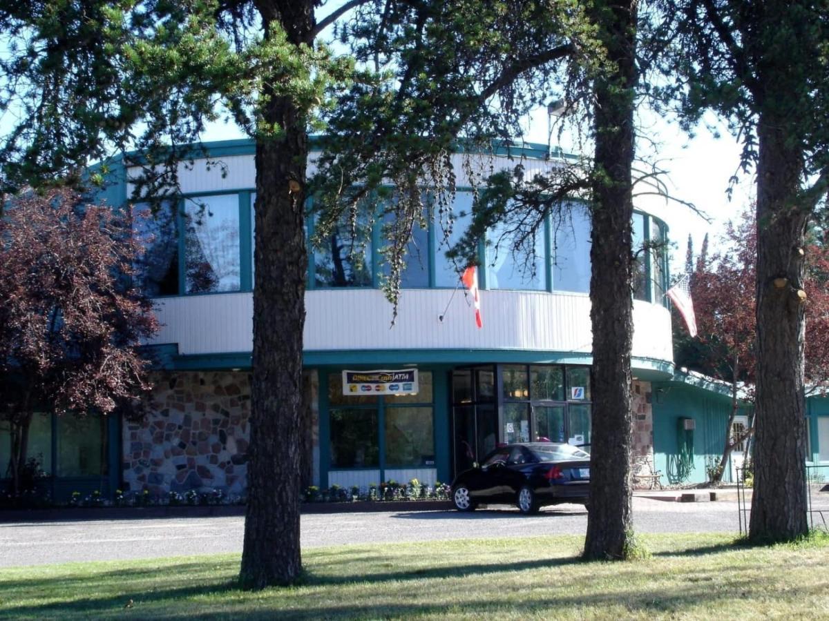 Falcon Lake Hotel Luaran gambar