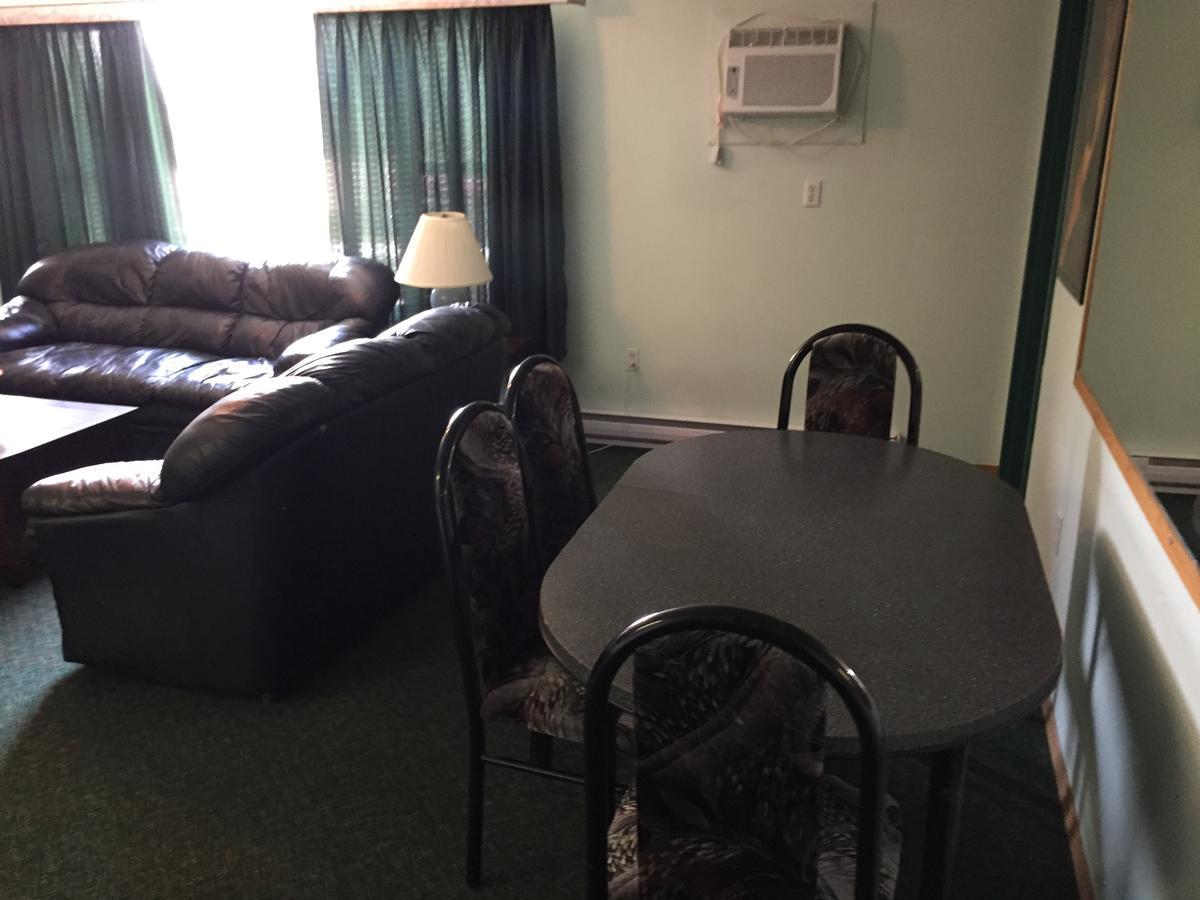 Falcon Lake Hotel Luaran gambar