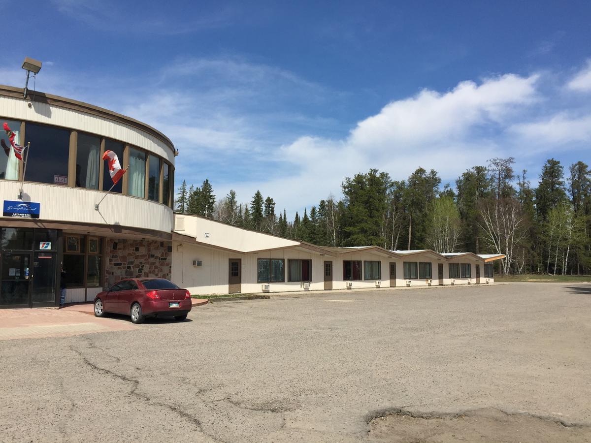 Falcon Lake Hotel Luaran gambar