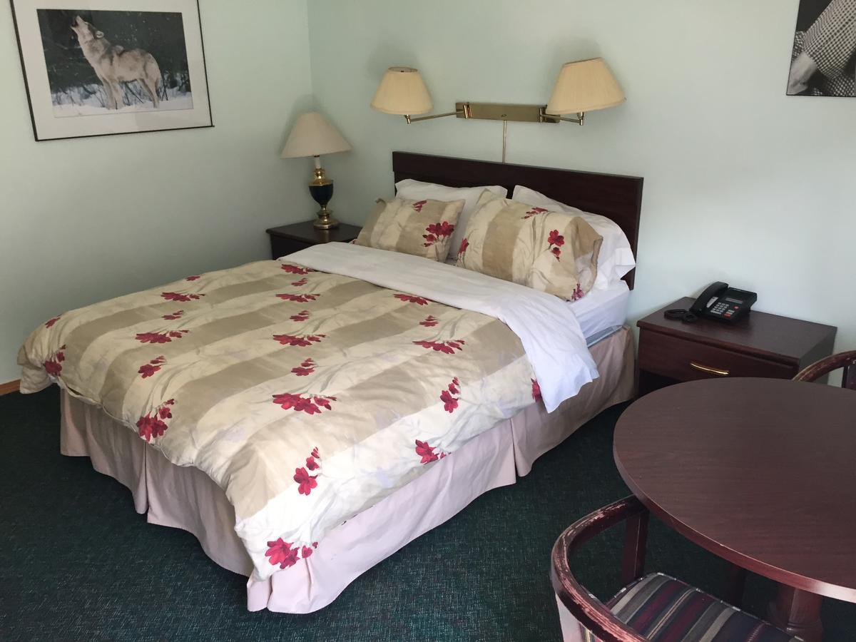 Falcon Lake Hotel Luaran gambar